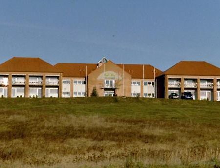 Greenline Hotel Hellfeld Нойбранденбург Екстер'єр фото
